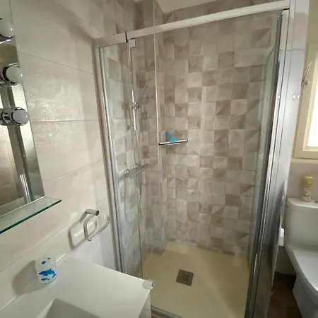 Apartment Les Roques Roses
