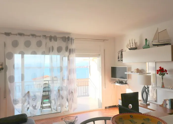 Апартаменты Les Roques